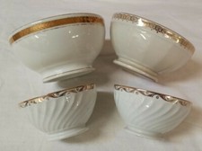 4 Bols Anciens En Porcelaine