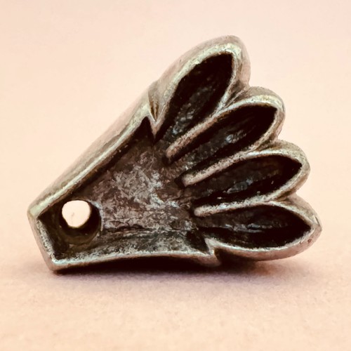 Emporte piece outil ancien