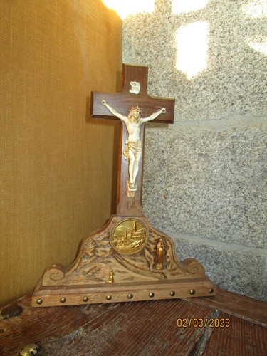 Objet religieux ancien