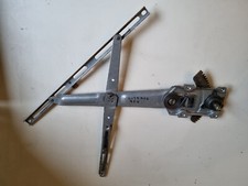 Toyota Lite Ace M30, M40 / Mécanisme de lève vitre manuel avant Droit