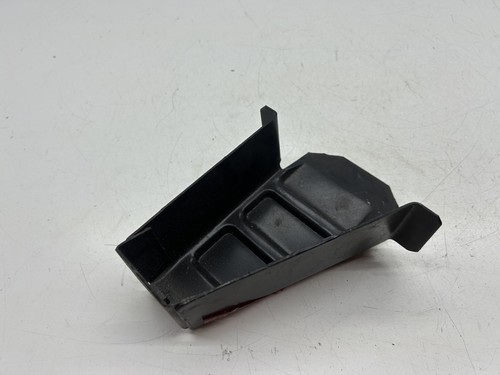 Support plancher inférieur