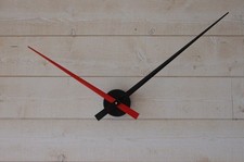 horloge design minimaliste