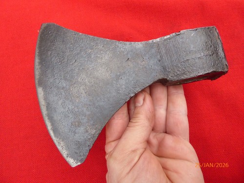Fer hache outil ancien - hache,