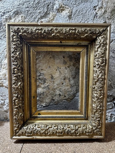 Cadre ancien bois doré à - en,