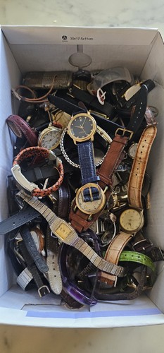 Lot environ montres - d,