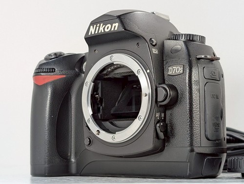 Exc nikon d70s 6 1mp - exc+,
