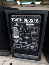 Behringer TRUTH B2031A High-Resolution, Active 2-Way Reference Studio Monitor