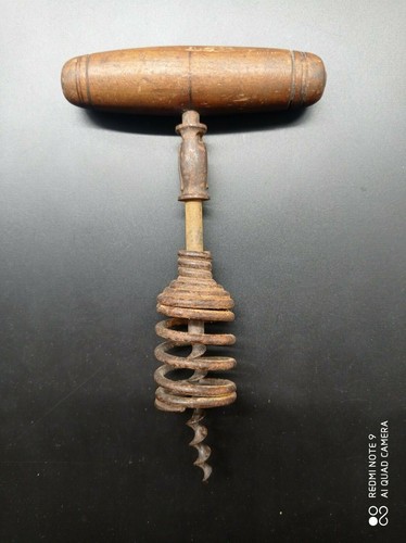 Ancien tire bouchons - , cloche
