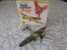 Dinky Toys avion 719 Spitfire