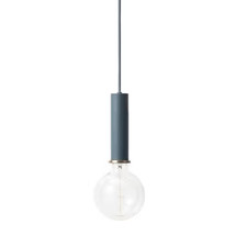 FERM LIVING Suspension lampe bleu foncé sans ampoule