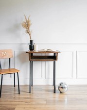 Edouard, le bureau d'écolier