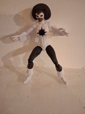 Marvel Legends - CAPTAIN MARVEL - Avengers: Beyond Earth's Mightiest