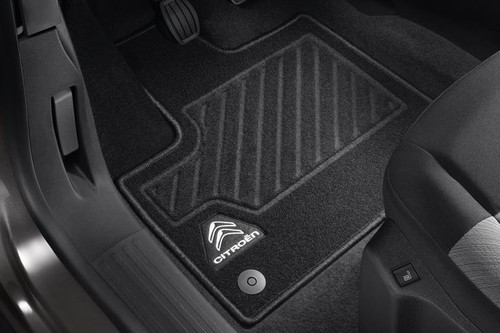 Jeu tapis moquette - de,