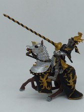 FIGURINE ANCIENNE PVC