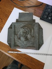 sculpture statue plaque