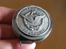 Ancien mètre enrouleur