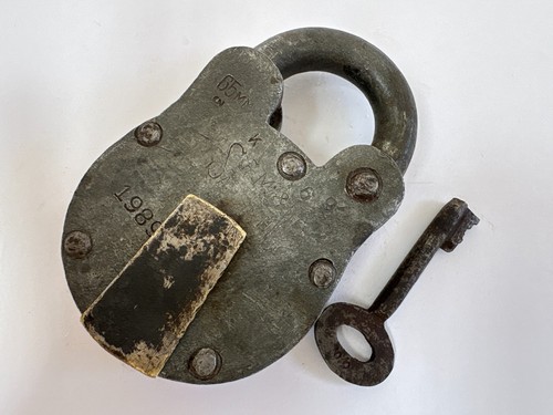 Ancien cadenas fer - cadenas,