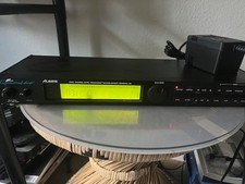 Alesis quadraverb 2 with power
