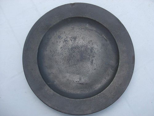 Assiette ancienne etain - assiette,