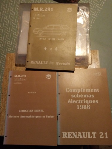 Lot manuels de - de,