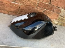 Kawasaki ZX9R E1 2000-2003 Fuel Tank