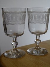 BACCARAT 2 ANCIENS VERRES VIN
