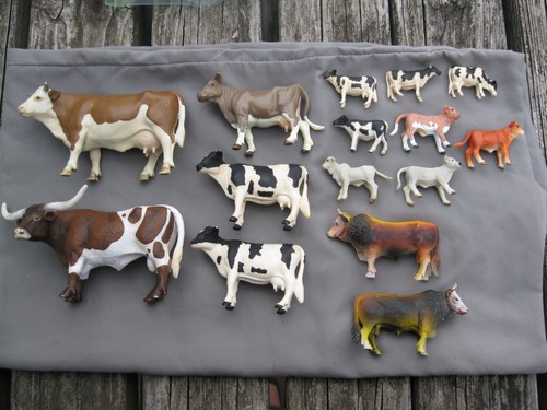 Painted vinyl plastic - vinyl, bull