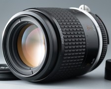 Nikon Micro-Nikkor 105mm f/2.8