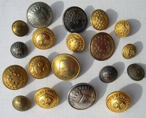 Lot anciens boutons ville - , 19