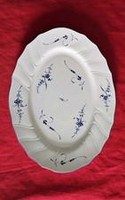 Ancien plat de service, Vieux
