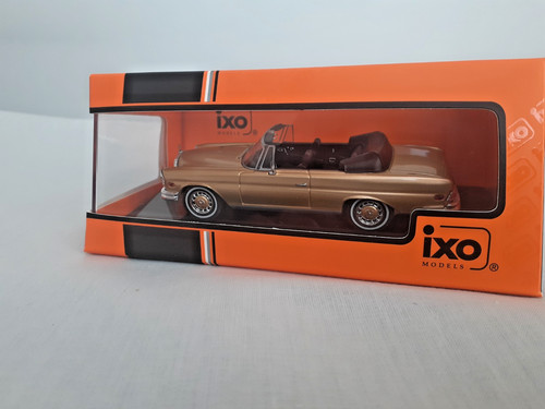 Mercedes benz ixo class w111 - benz,