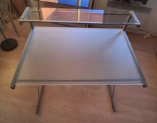 Bureau verre monture métal