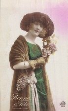 CP ROSE BONNE ANNEE FEMME CHAPEAU GANTS SAC A MAIN GANTS - 37259