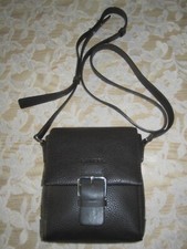 Sacoche homme LANCEL en cuir. Couleur : Marron. Comme neuf