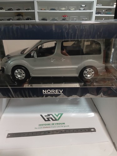 Voiture miniature norev 18 - voiture, 1/18