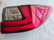 2017 Lexus ES 350 LED Outer Tail Light Right Passenger Side OEM