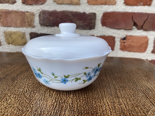 Sucrier avec couvercle vintage