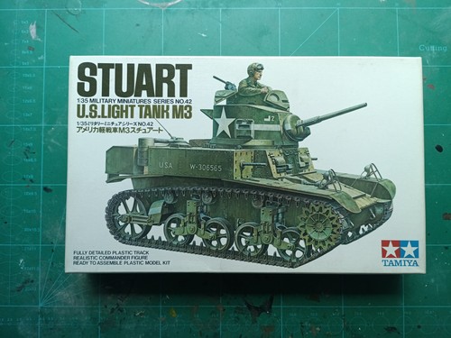 Stuart light tank - m3,, tamiya