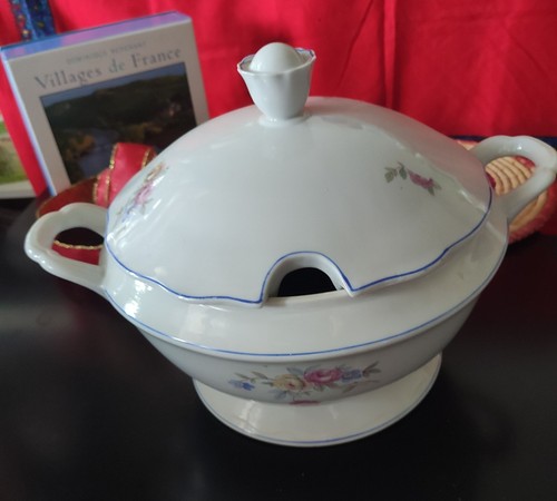 Soupière plat a - ou,