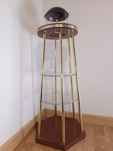 Colonne décorative sur - ,