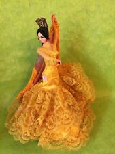 Poupée MARIN DANSEUSE flamenco folklorique ancienne  ESPAGNE robe jaune