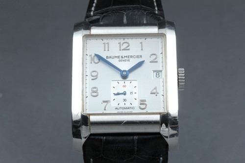 Presque comme neuve montre - [presque, neuve]