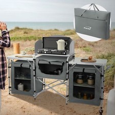 Cuisine de camping mobilier