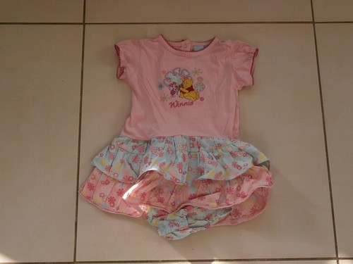 Très jolie robe disney winnie - trÈs,
