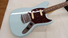 Guitare électrique SQUIER