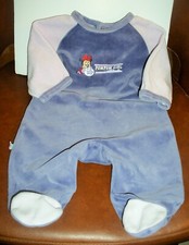 vetement bébé ou poupon