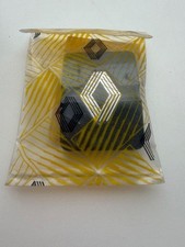 Cache Centre de Volant