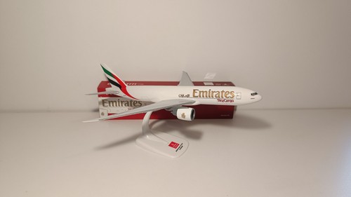 Maquette avion boeing 777f - maquette, d'avion