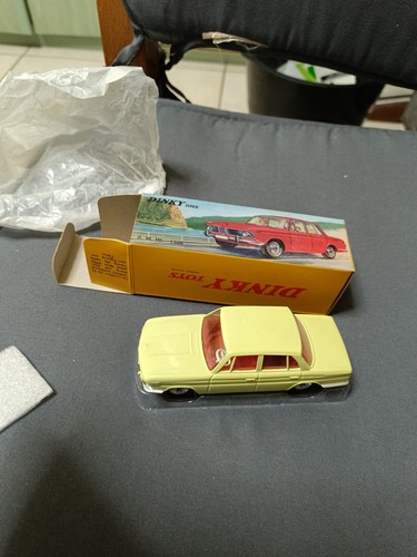 Dinky toys atlas 534 - toys, bmw