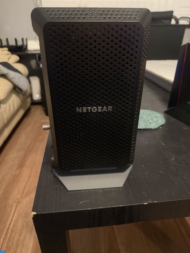 Netgear cable modem - cable, wired